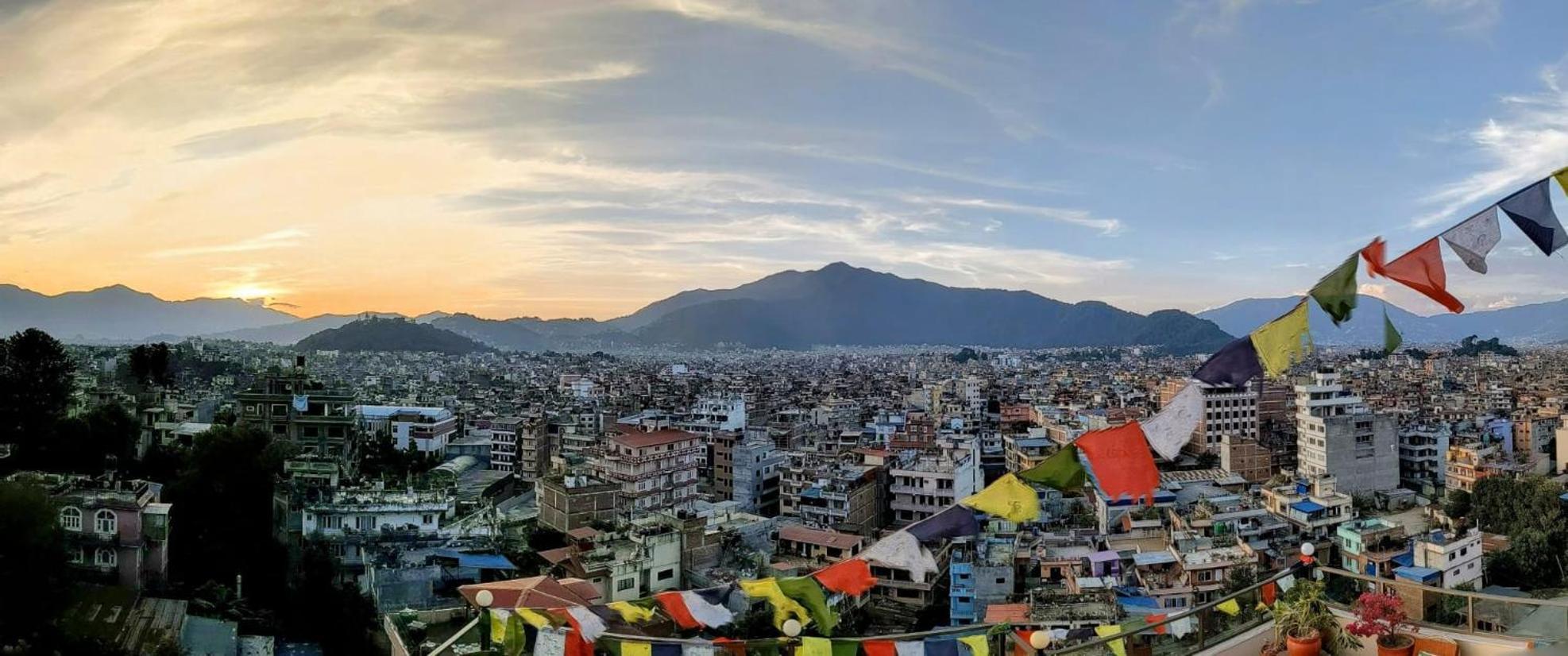 Kathmandu View Hotel Luaran gambar